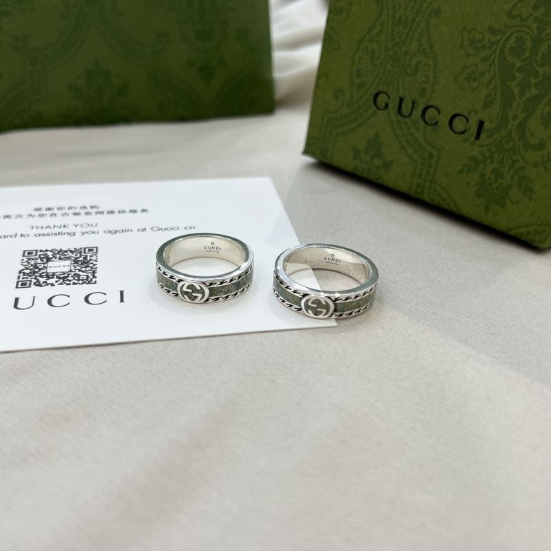 G*u*i rings